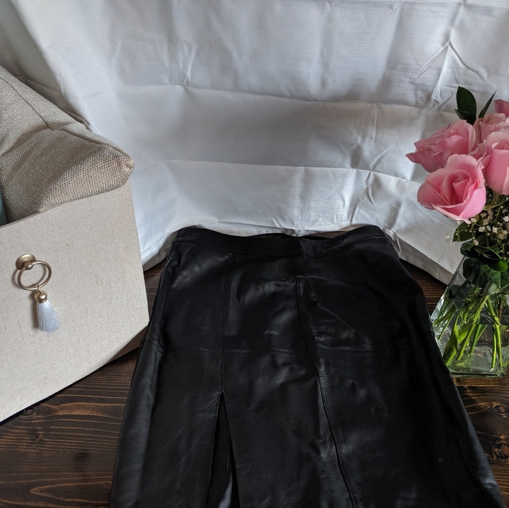 Leather skirt size 16 Euc